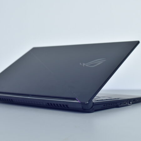 Asus Rog Zephyrus S17 Gx703 H12