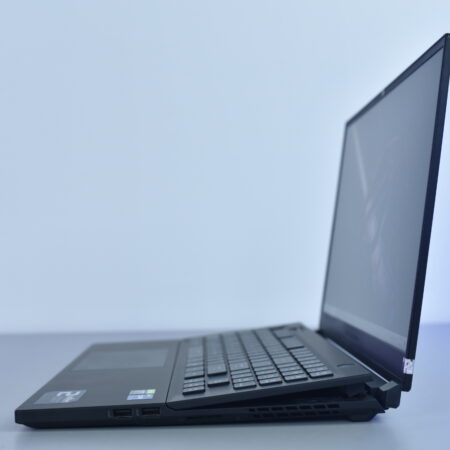 Asus Rog Zephyrus S17 Gx703 H20