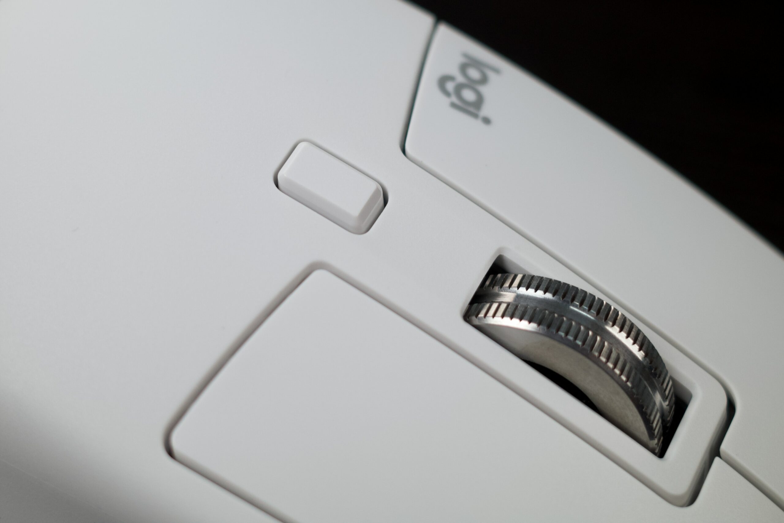 Trên Tay Logitech Mx Master 3S: Màu Trắng Trang Nhã, Nút Bấm Rất Êm, Độ Nhạy Cao Hơn Và Chỉnh Được Trên Tay Logitech Mx Master 3S: Màu Trắng Trang Nhã, Nút Bấm Rất Êm, Độ Nhạy Cao Hơn Và Chỉnh Được