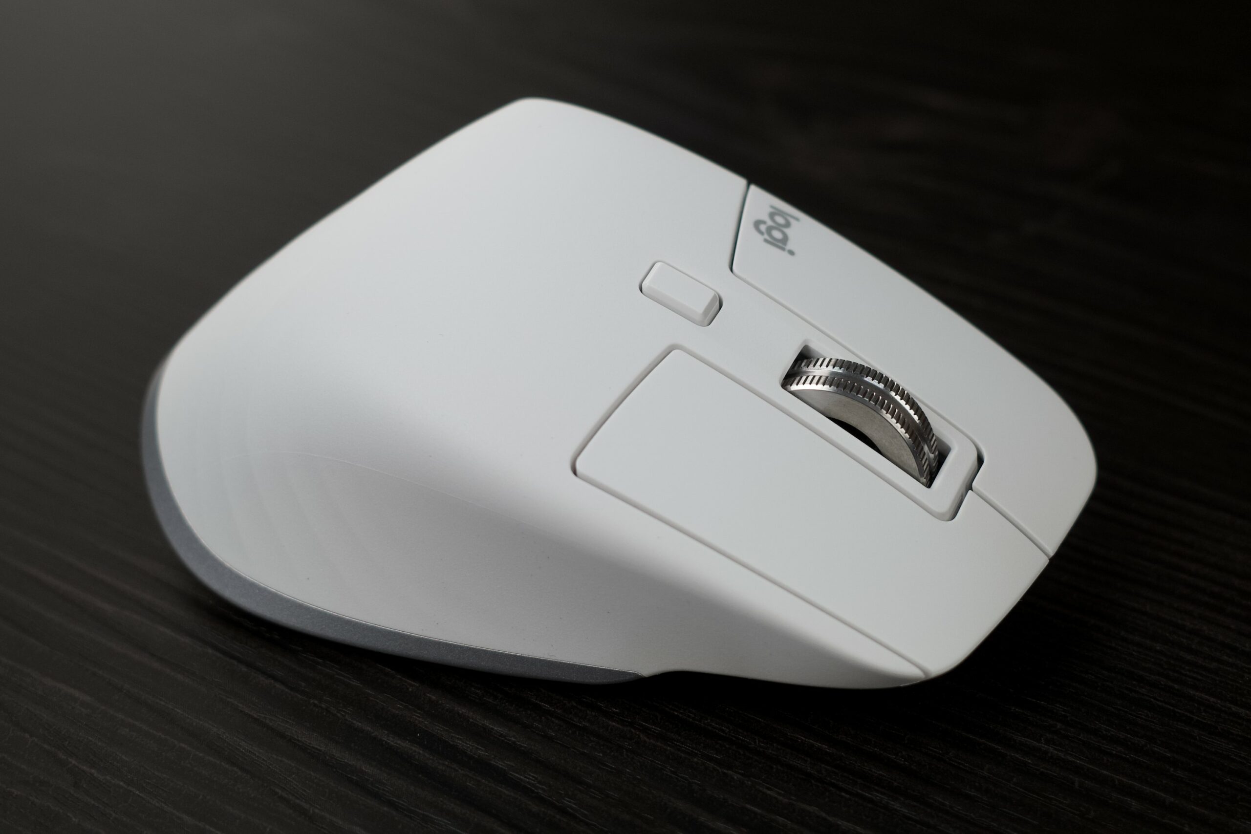 Trên Tay Logitech Mx Master 3S: Màu Trắng Trang Nhã, Nút Bấm Rất Êm, Độ Nhạy Cao Hơn Và Chỉnh Được Trên Tay Logitech Mx Master 3S: Màu Trắng Trang Nhã, Nút Bấm Rất Êm, Độ Nhạy Cao Hơn Và Chỉnh Được