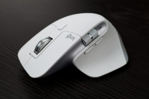 Hands-on with the Logitech MX Master 3S: elegant white finish, whisper-quiet clicks, higher and adjustable sensitivity
