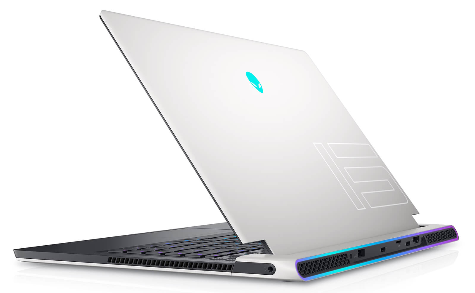 Alienware X15 R2 (2022) Features 05