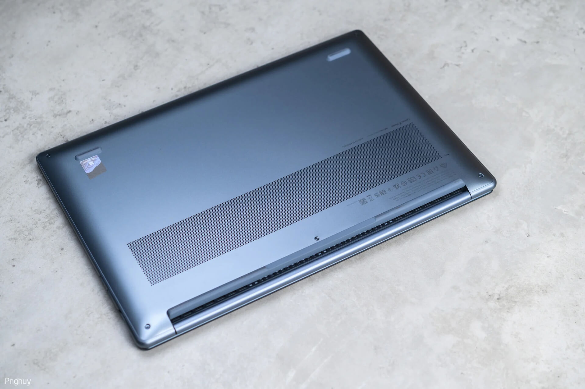 Tren Tay Lenovo Yoga Slim 7I Prox May Dep Cau Hinh Cao Da Dung Cho Nhieu Nhu Cau Features 03 Trên Tay Lenovo Yoga Slim 7I Prox Máy Đẹp, Cấu Hình Cao, Đa Dụng Cho Nhiều Nhu Cầu Features 03