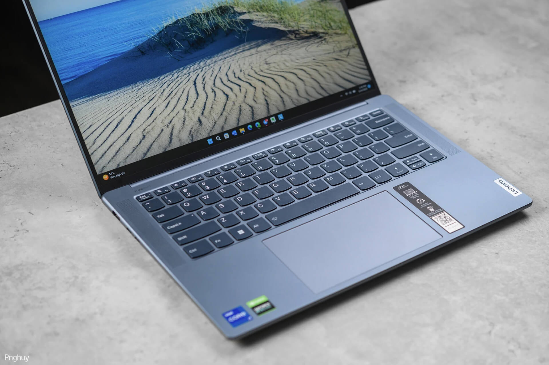 Tren Tay Lenovo Yoga Slim 7I Prox May Dep Cau Hinh Cao Da Dung Cho Nhieu Nhu Cau Features 07 Trên Tay Lenovo Yoga Slim 7I Prox Máy Đẹp, Cấu Hình Cao, Đa Dụng Cho Nhiều Nhu Cầu Features 07