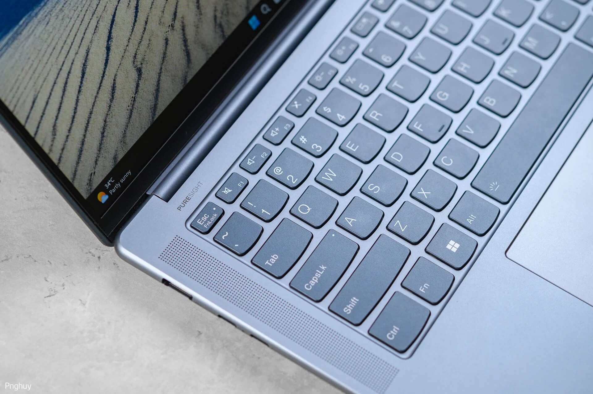 Tren Tay Lenovo Yoga Slim 7I Prox May Dep Cau Hinh Cao Da Dung Cho Nhieu Nhu Cau Features 08 Trên Tay Lenovo Yoga Slim 7I Prox Máy Đẹp, Cấu Hình Cao, Đa Dụng Cho Nhiều Nhu Cầu Features 08