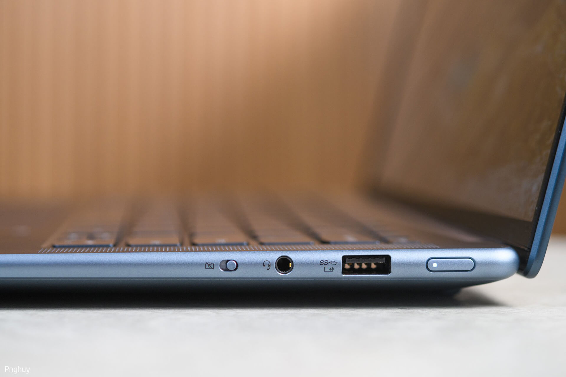 Tren Tay Lenovo Yoga Slim 7I Prox May Dep Cau Hinh Cao Da Dung Cho Nhieu Nhu Cau Features 11 Trên Tay Lenovo Yoga Slim 7I Prox Máy Đẹp, Cấu Hình Cao, Đa Dụng Cho Nhiều Nhu Cầu Features 11