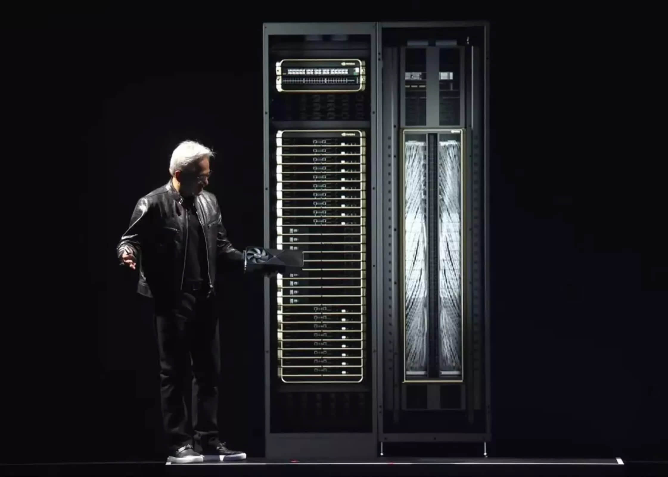 Nvidia Gpu Blackwell Chay Hang Den Nam Sau Khi Nhu Cau Ai Van Con Bung No Nvidia Gpu Blackwell Cháy Hàng Đến Năm Sau Khi Nhu Cầu Ai Vẫn Còn Bùng Nổ
