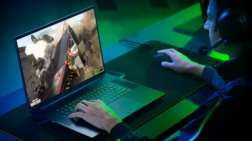 Razer Blade 18 (2023)