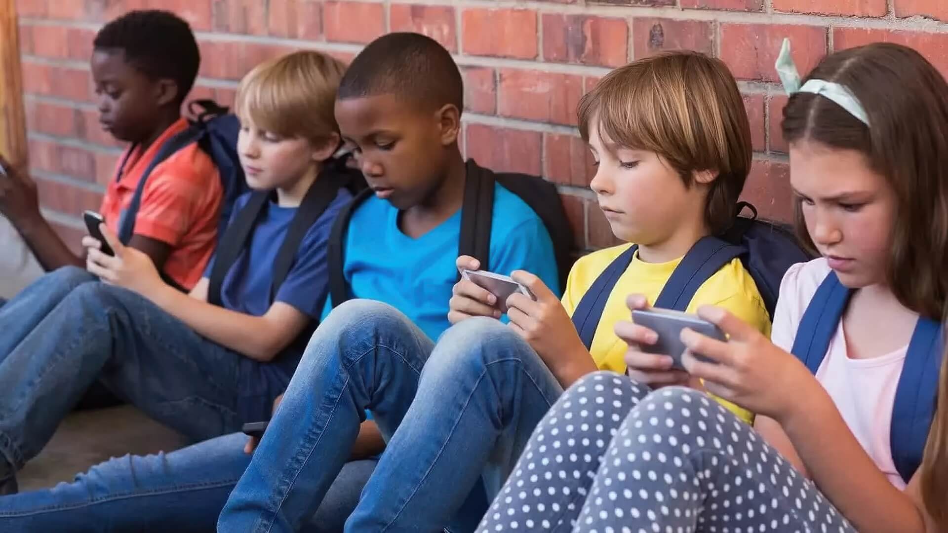 Youtube Trien Khai Ai Xac Minh Tuoi Nguoi Dung Dua Tren Thoi Quen Xem Video Youtube Triển Khai Ai Xác Minh Tuổi Người Dùng Dựa Trên Thói Quen Xem Video