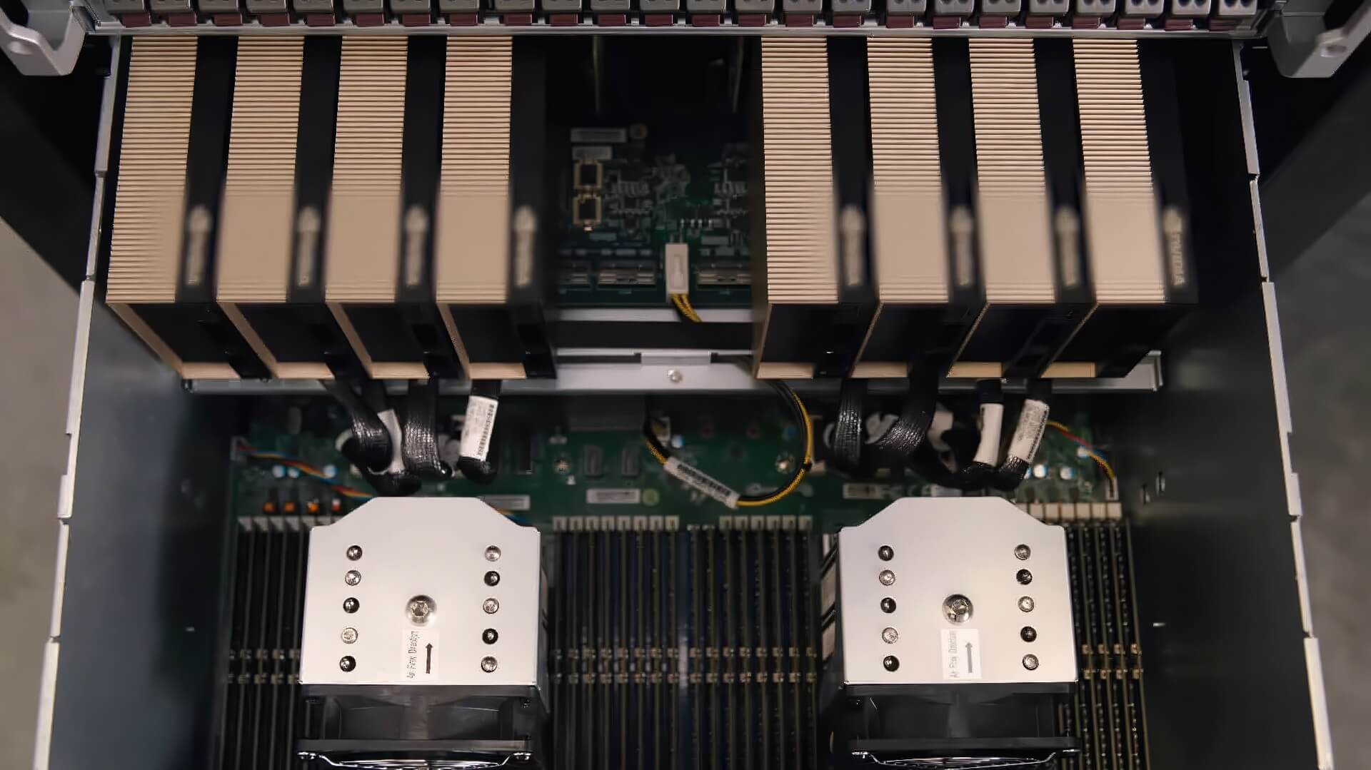 Supermicro Doi Mat Lo Hong Nghiem Trong Tren May Chu 02 Supermicro Đối Mặt Lỗ Hổng Nghiêm Trọng Trên Máy Chủ