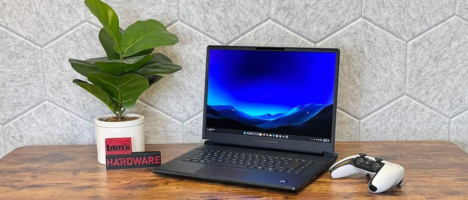 Alienware 16 Area 51 Oled 2026 Them Man Dep Trai Nghiem Game Co Khac Featured Alienware 16 Area-51 Oled 2026: Thêm Màn Đẹp, Trải Nghiệm Game Có Khác?