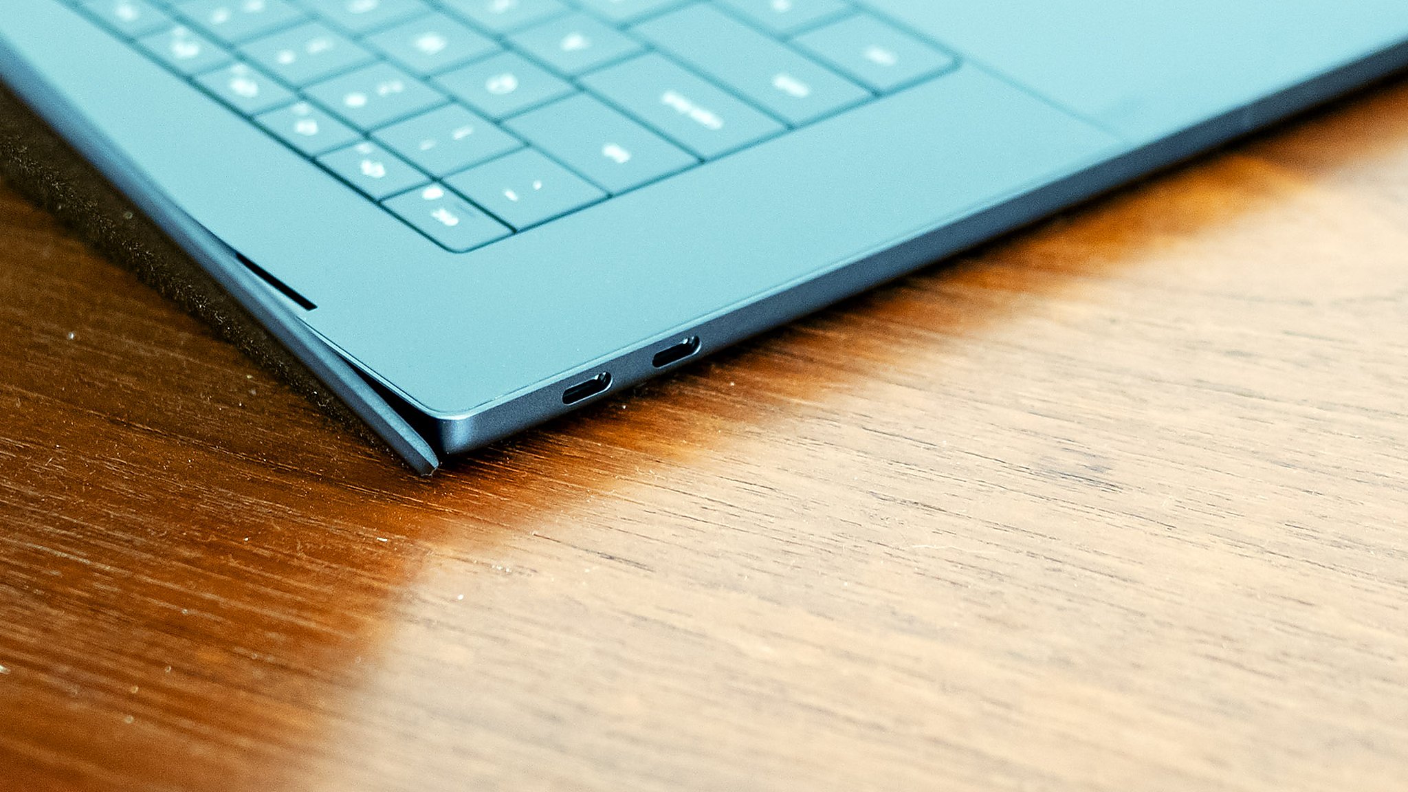 Dell Xps 16 2026 Laptop Flagship Dell Da Thuc Su Tro Lai Vì Sao Dell Xps 16 2026 Lại Ra Dáng Flagship Hơn Đời Trước?